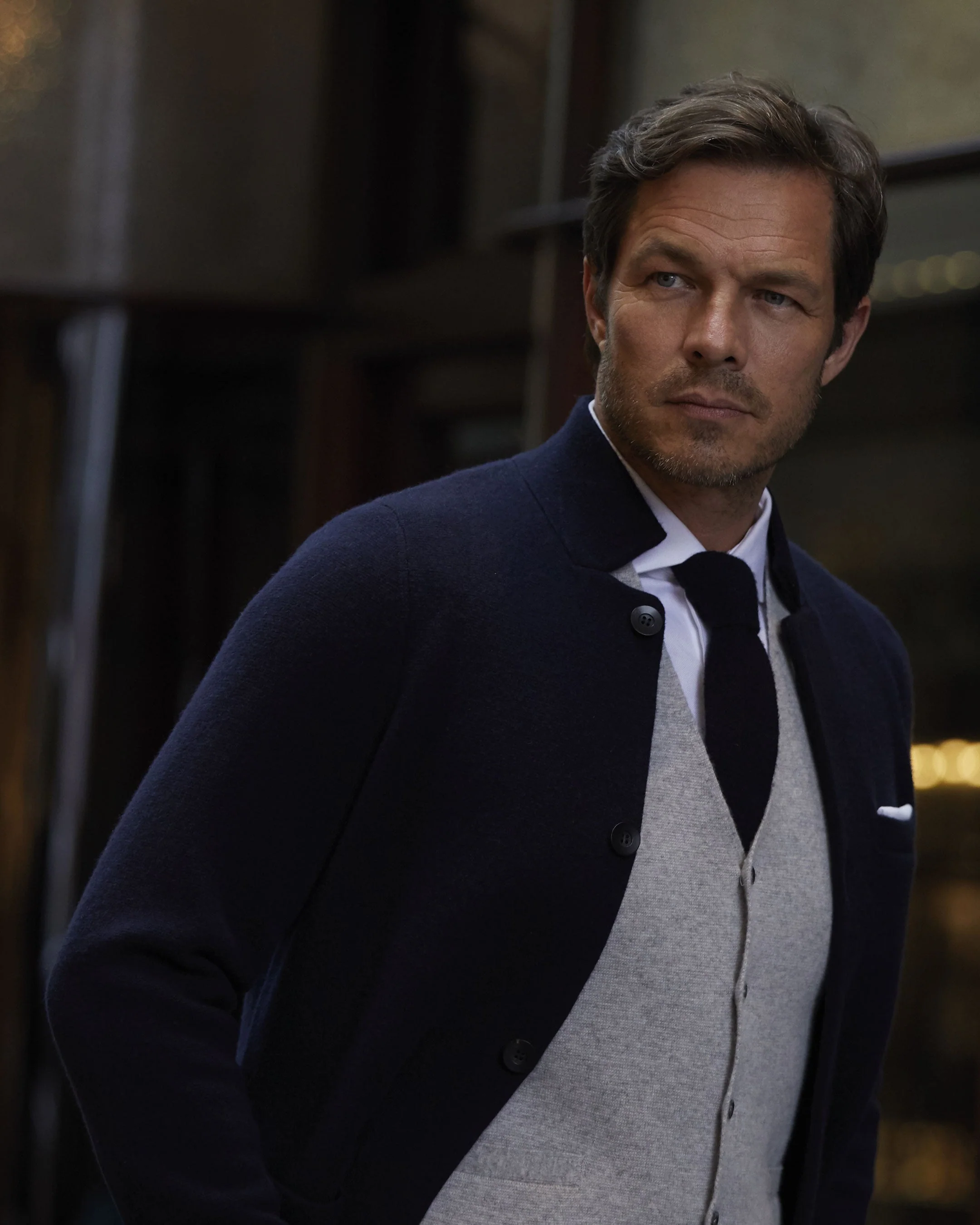 007 Milano Knitted Cashmere Jacket Navy Blue - Image 3