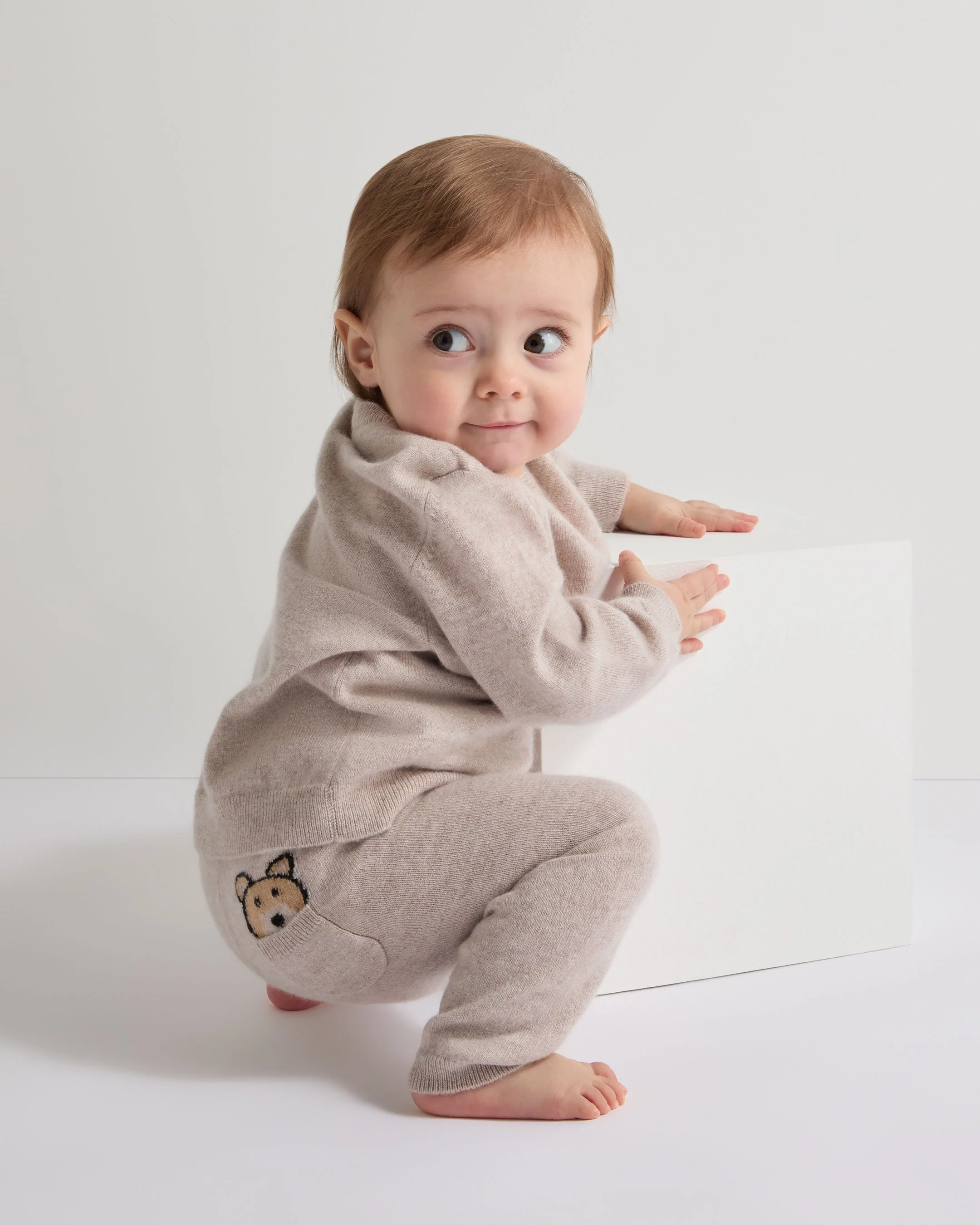 Bear Pocket Cashmere Leggings Light Oatmeal Brown - Image 2