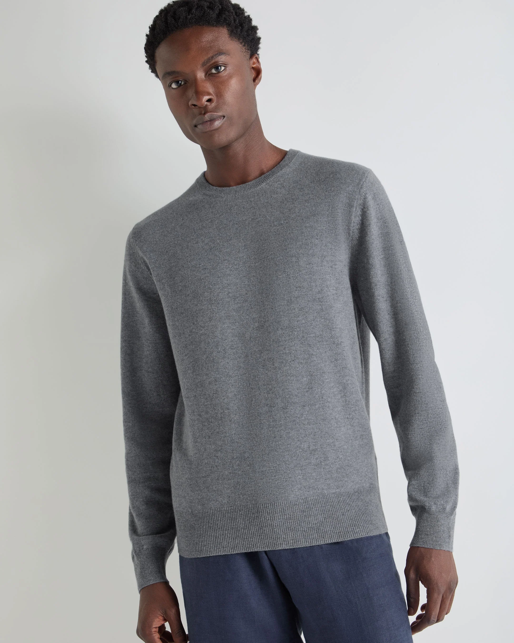 Men's Oxford Round Neck Cashmere Sweater Ash Grey