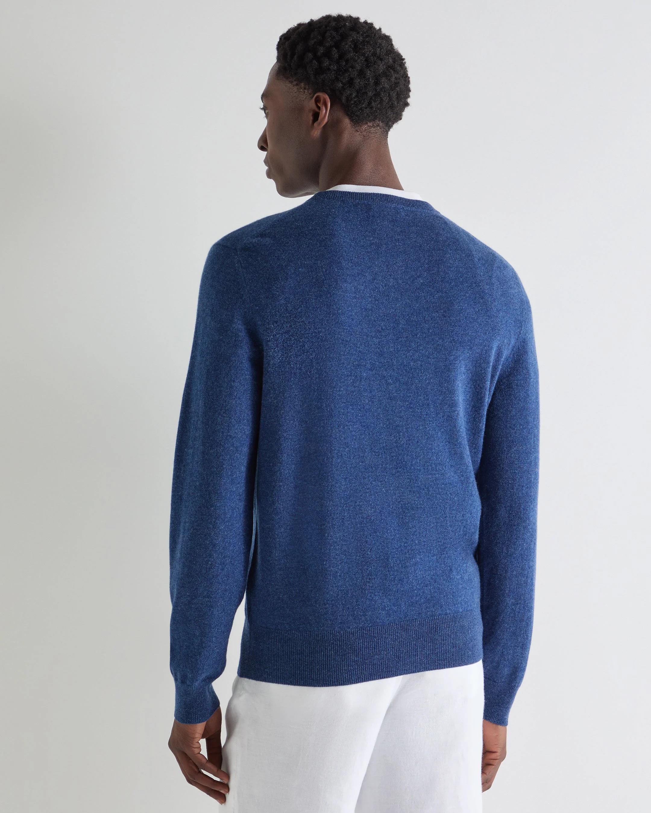 Men's Oxford Round Neck Cashmere Sweater Bright Denim Blue - Image 4