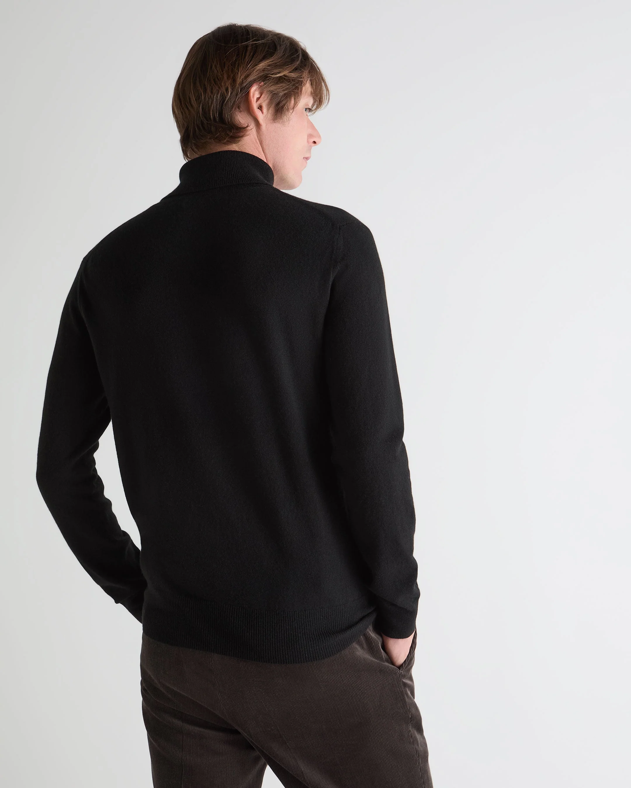 Men's Trafalgar Turtle Neck Cashmere Sweater Black - Image 4