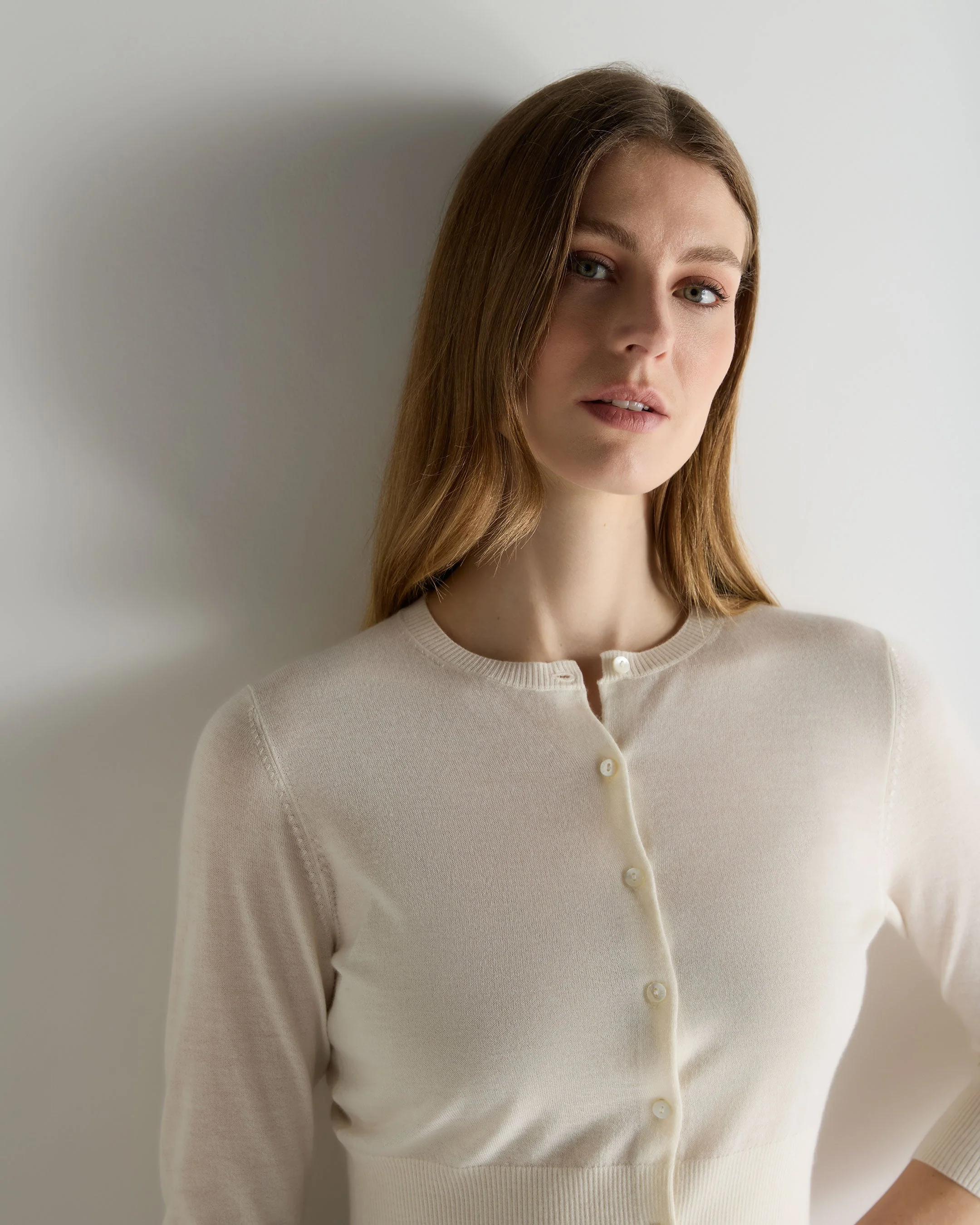 Women's Darcie Superfine Cashmere Cropped Cardigan New Ivory White - Image 5