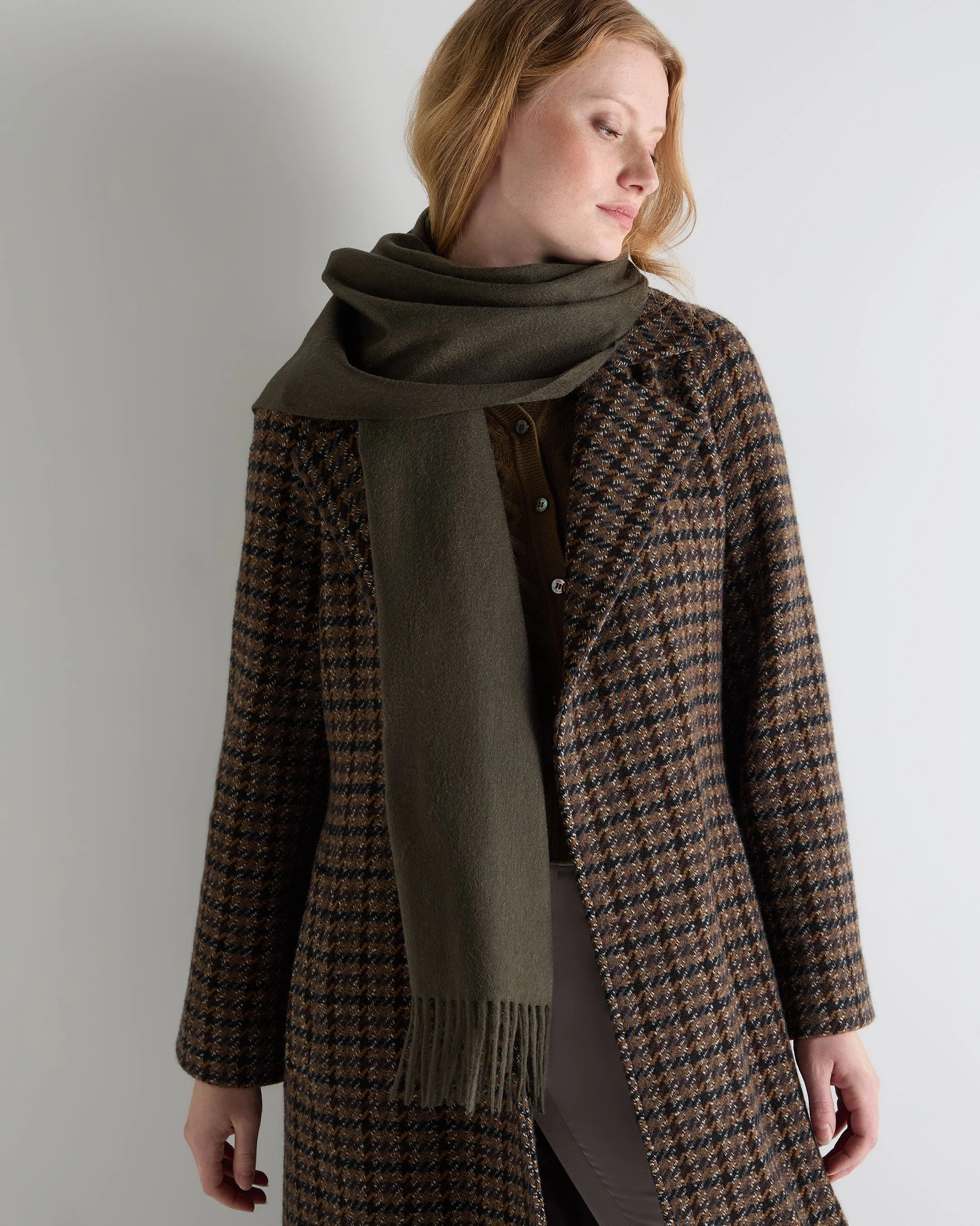Unisex Large Woven Cashmere Scarf Arabica Khaki Green - Image 3