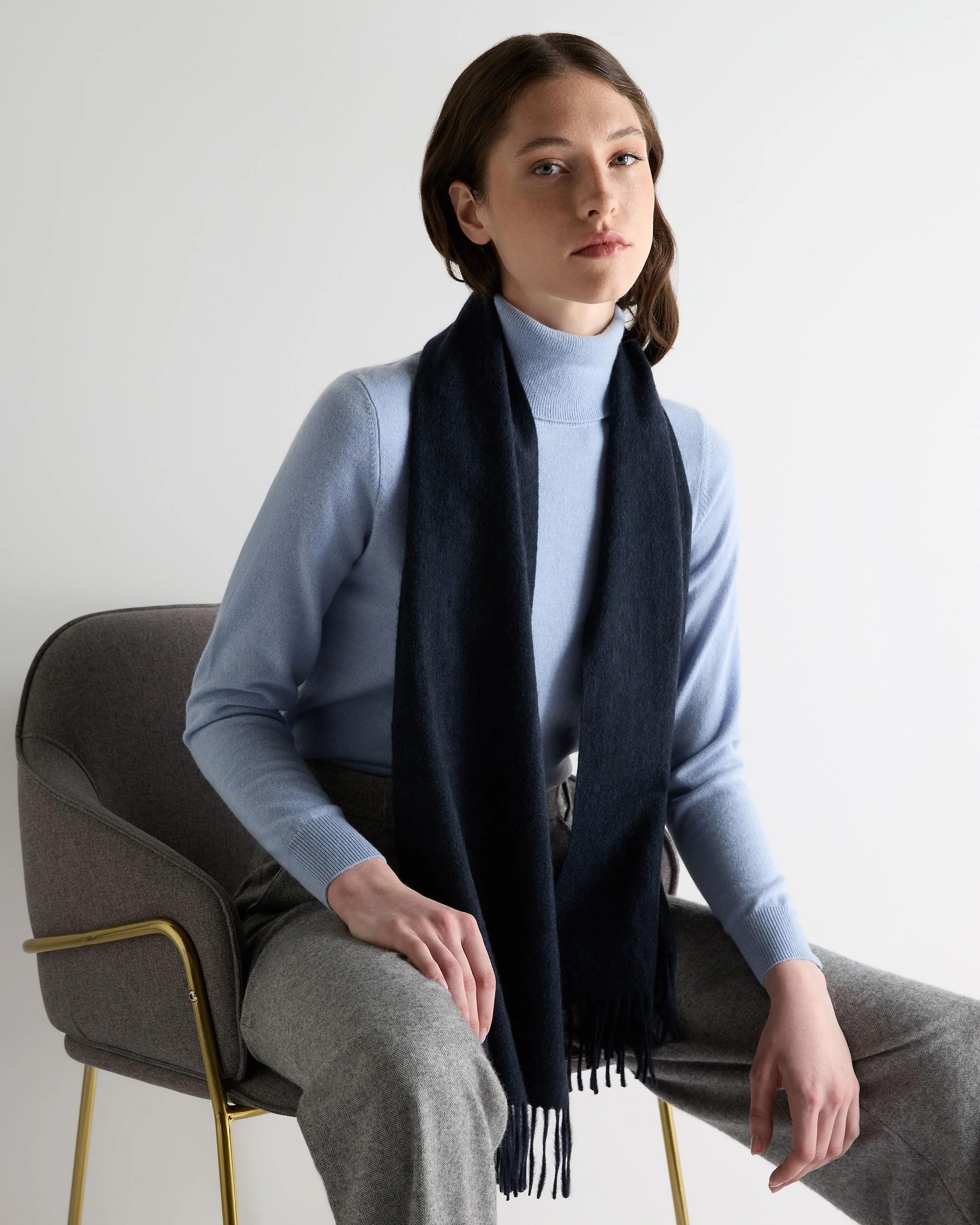 Unisex Woven Cashmere Scarf Indigo Blue - Image 5