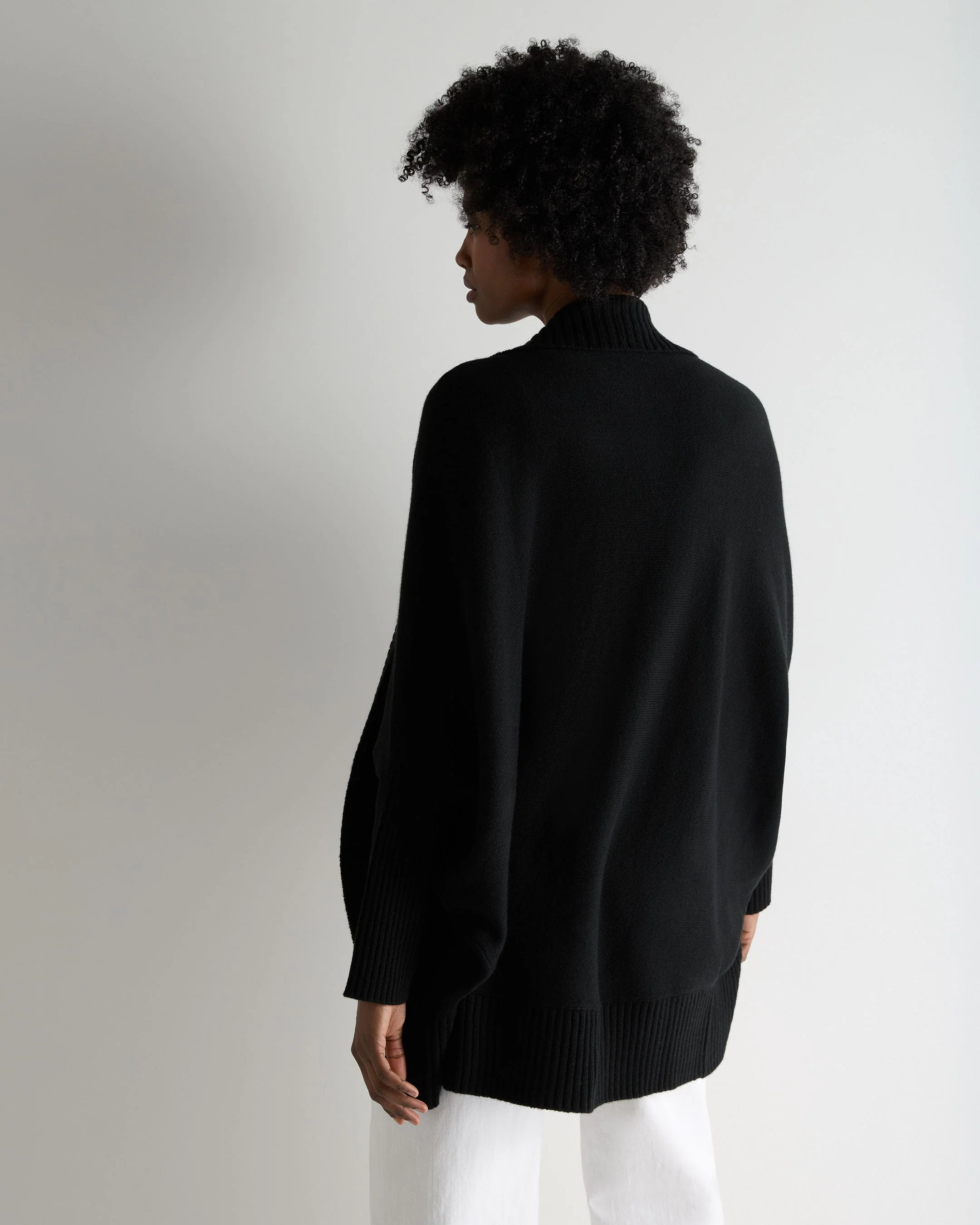 Women's Cocooning Cashmere Cardigan Black - Image 4