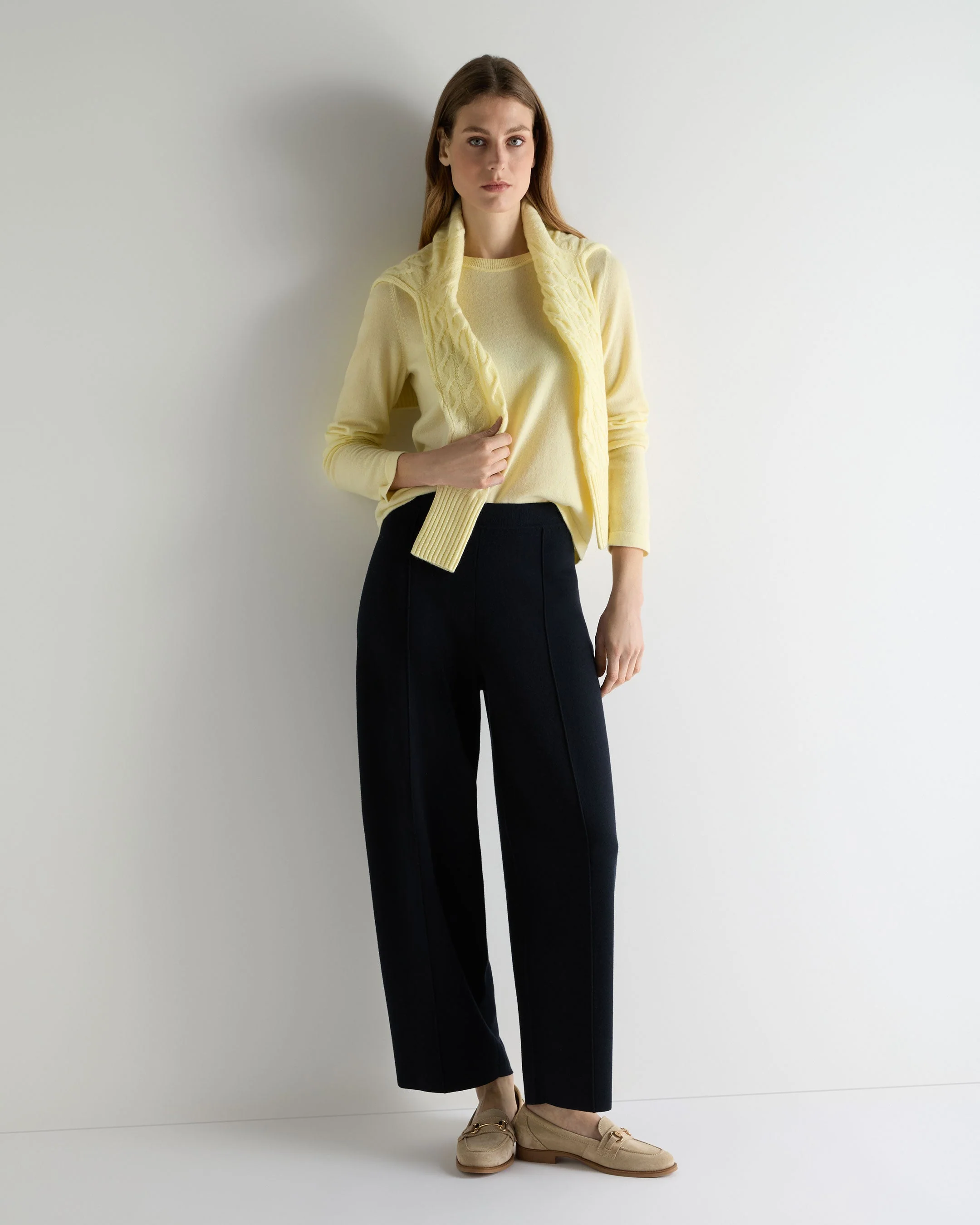 Women's Hallie Round Neck Cashmere Sweater Butter Yellow - Image 3
