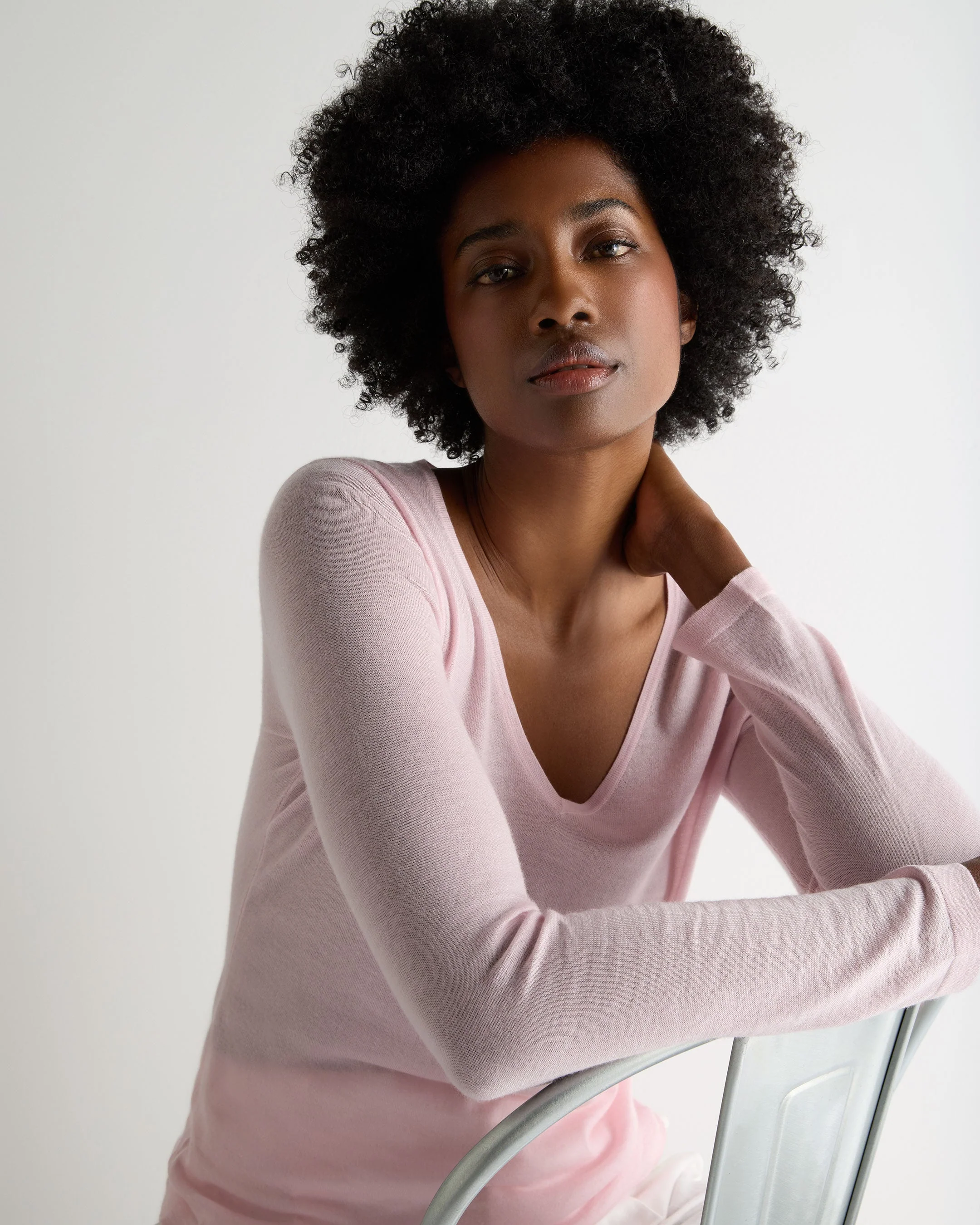 Women's Imogen Superfine Cashmere V Neck Sweater Rosewater Pink - Image 5