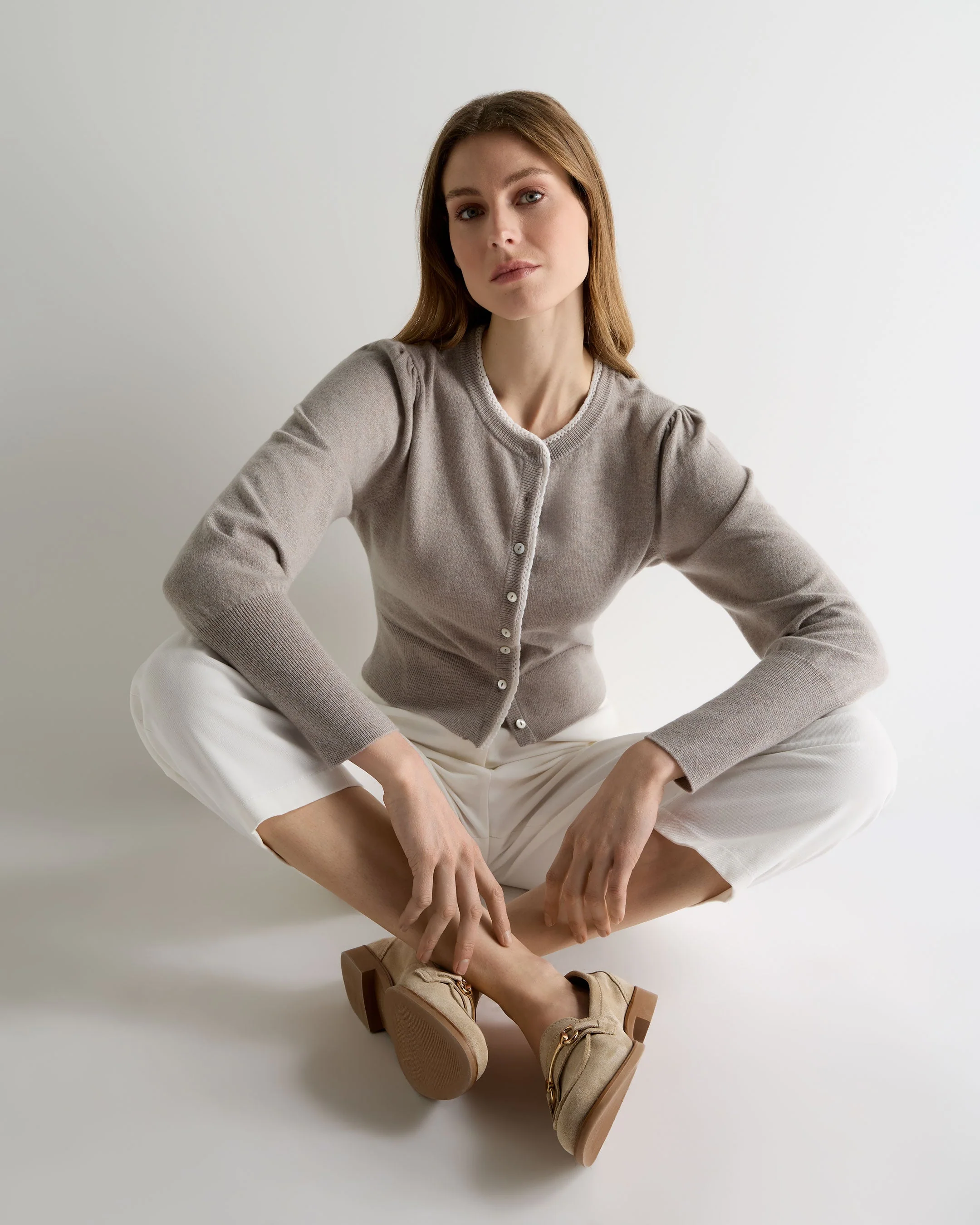 Women's Lace Trim Cashmere Cardigan Oat Grey - Image 3