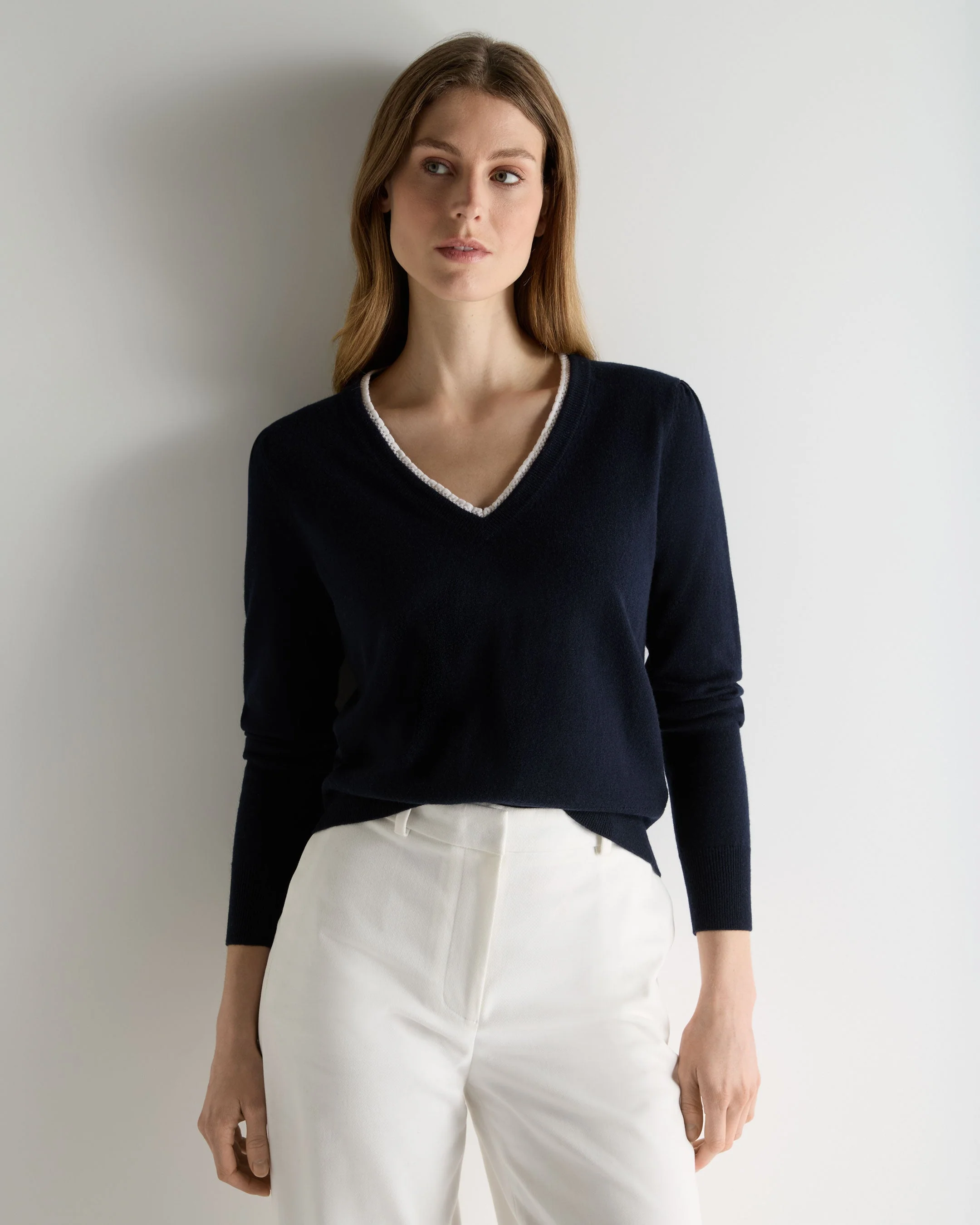 Women's Lace Trim V Neck Cashmere Sweater Navy Blue
