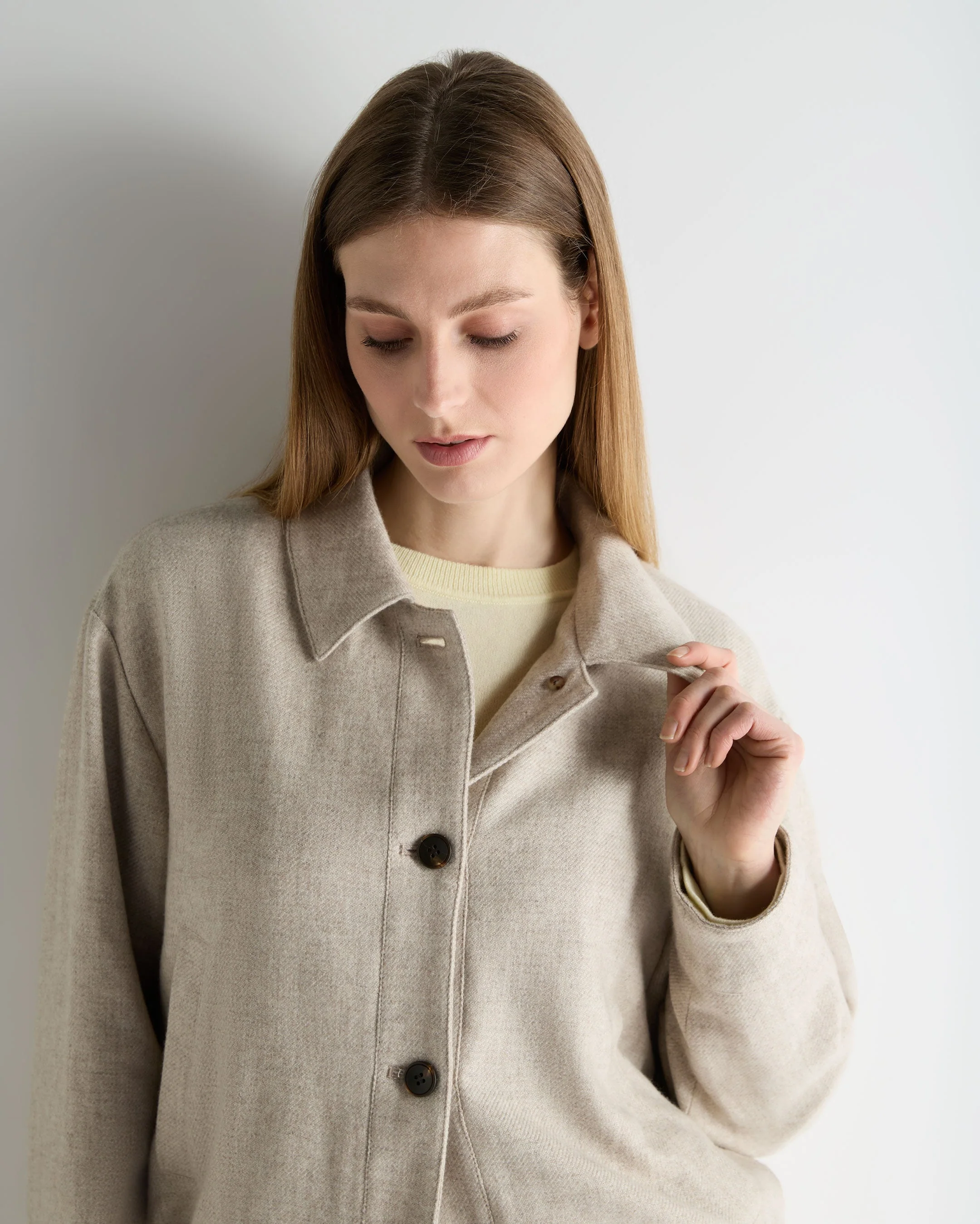 Women's Lilia Woven Cashmere Jacket Beige Brown - Image 5