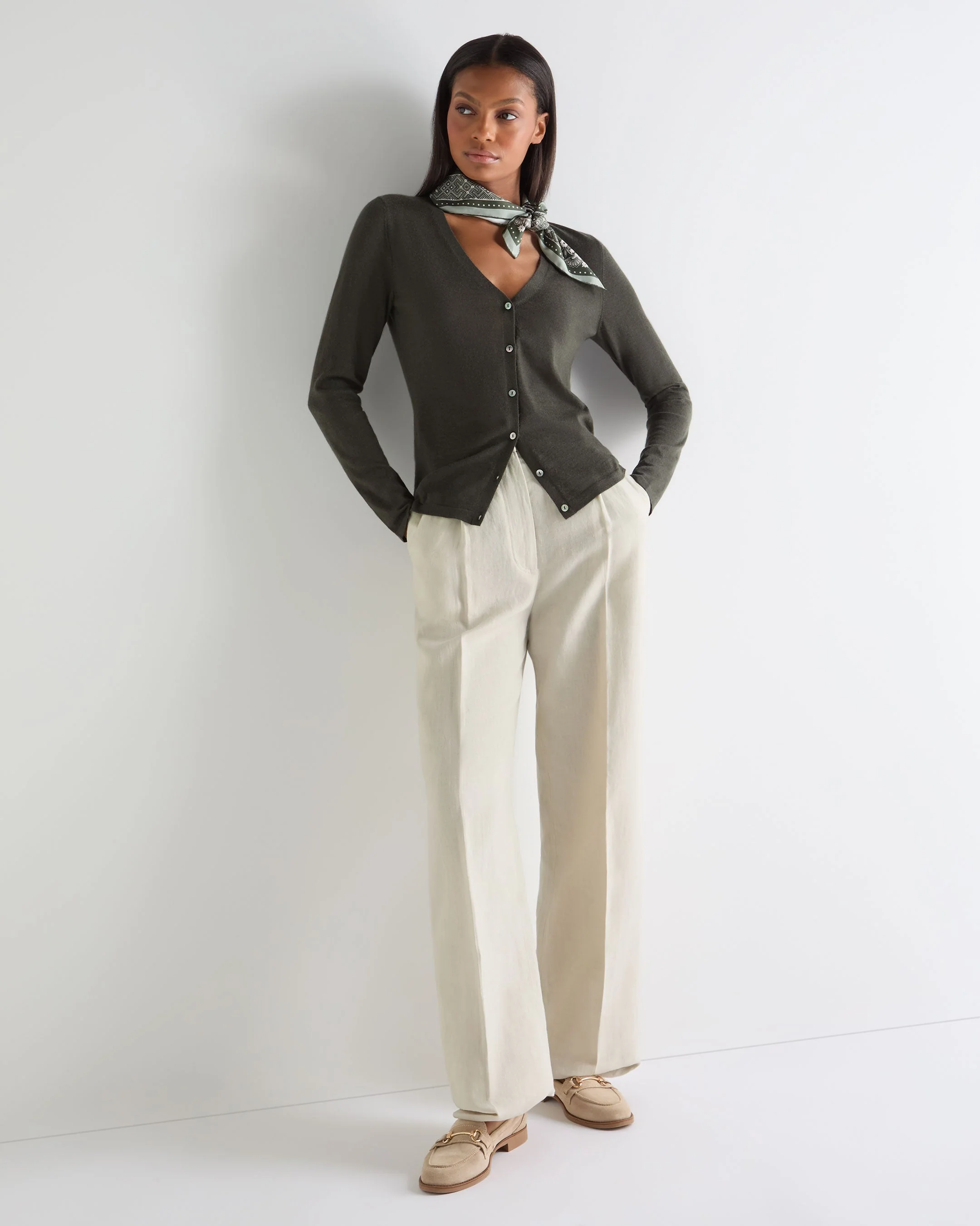Women's Mia Superfine Cashmere V Neck Cardigan Arabica Khaki Green - Image 3