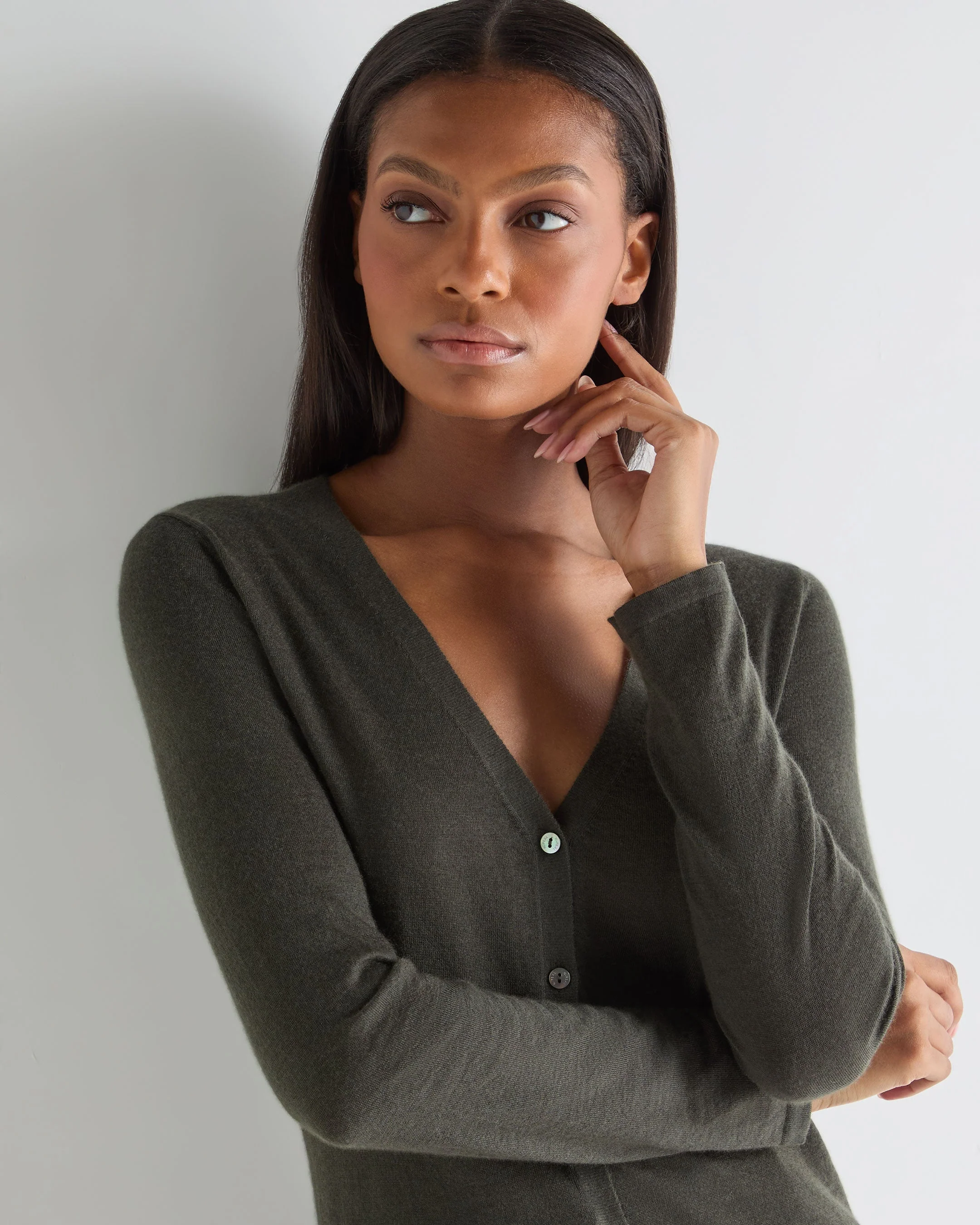Women's Mia Superfine Cashmere V Neck Cardigan Arabica Khaki Green - Image 5