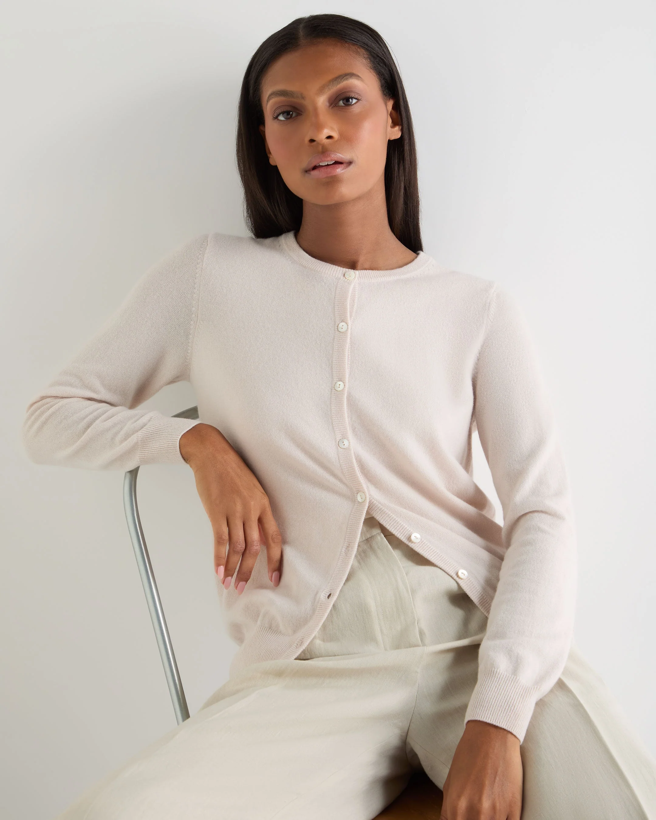 Women's Olivia Round Neck Cashmere Cardigan Dove Pink - Image 5