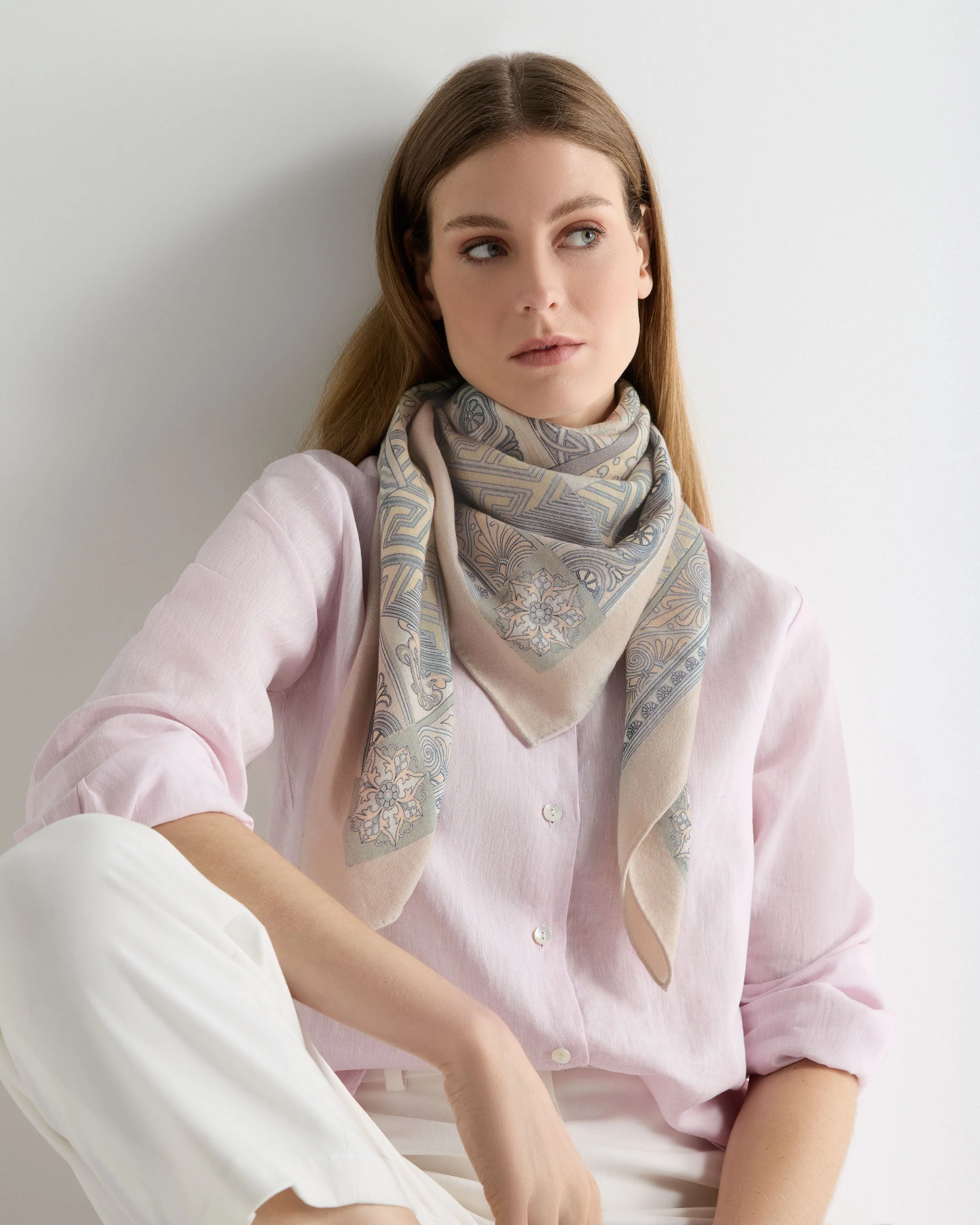 Women's Printed Silk Blend Foulard Pebble Grey - Image 2