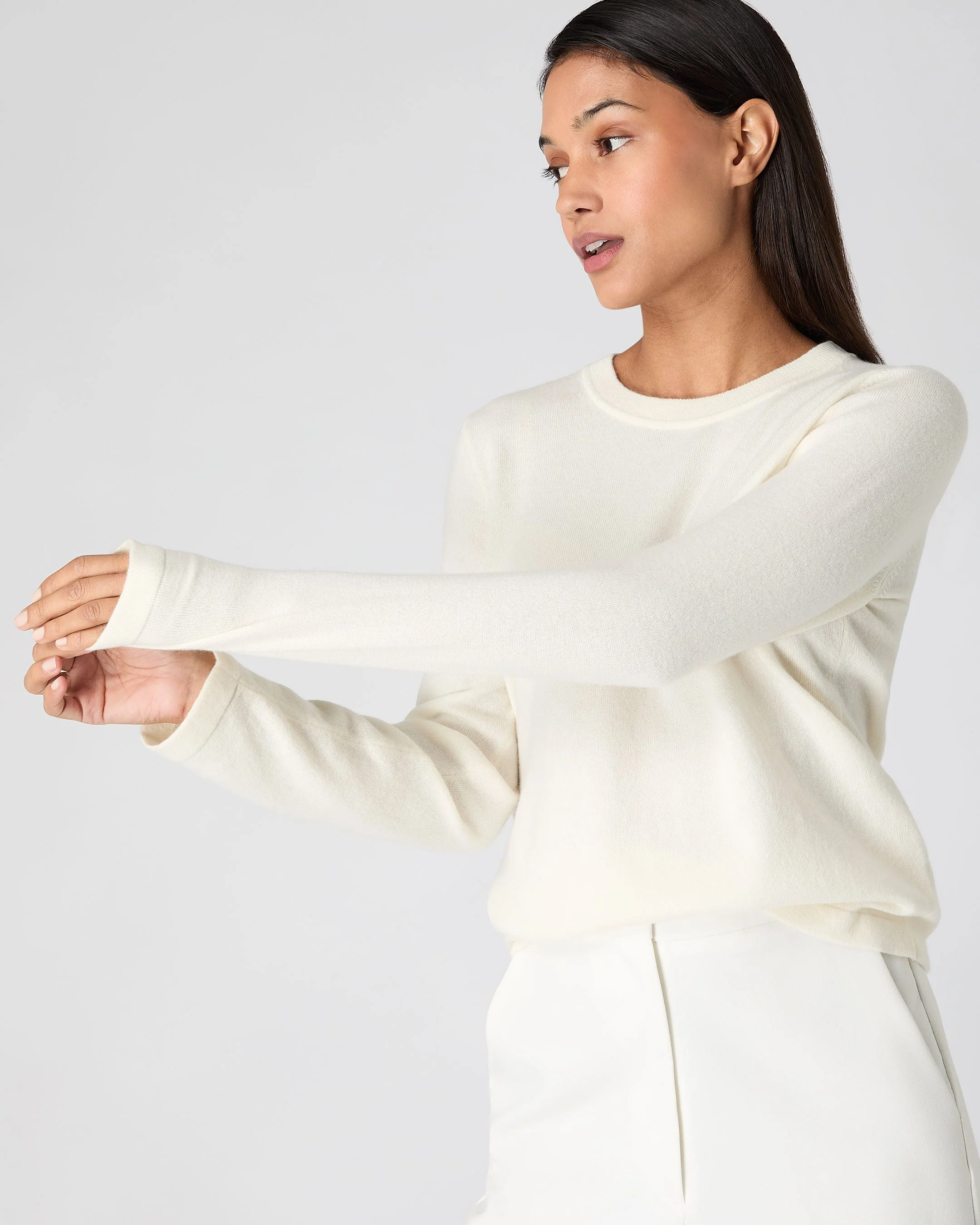 Women's Hallie Round Neck Cashmere Sweater New Ivory White - Image 5