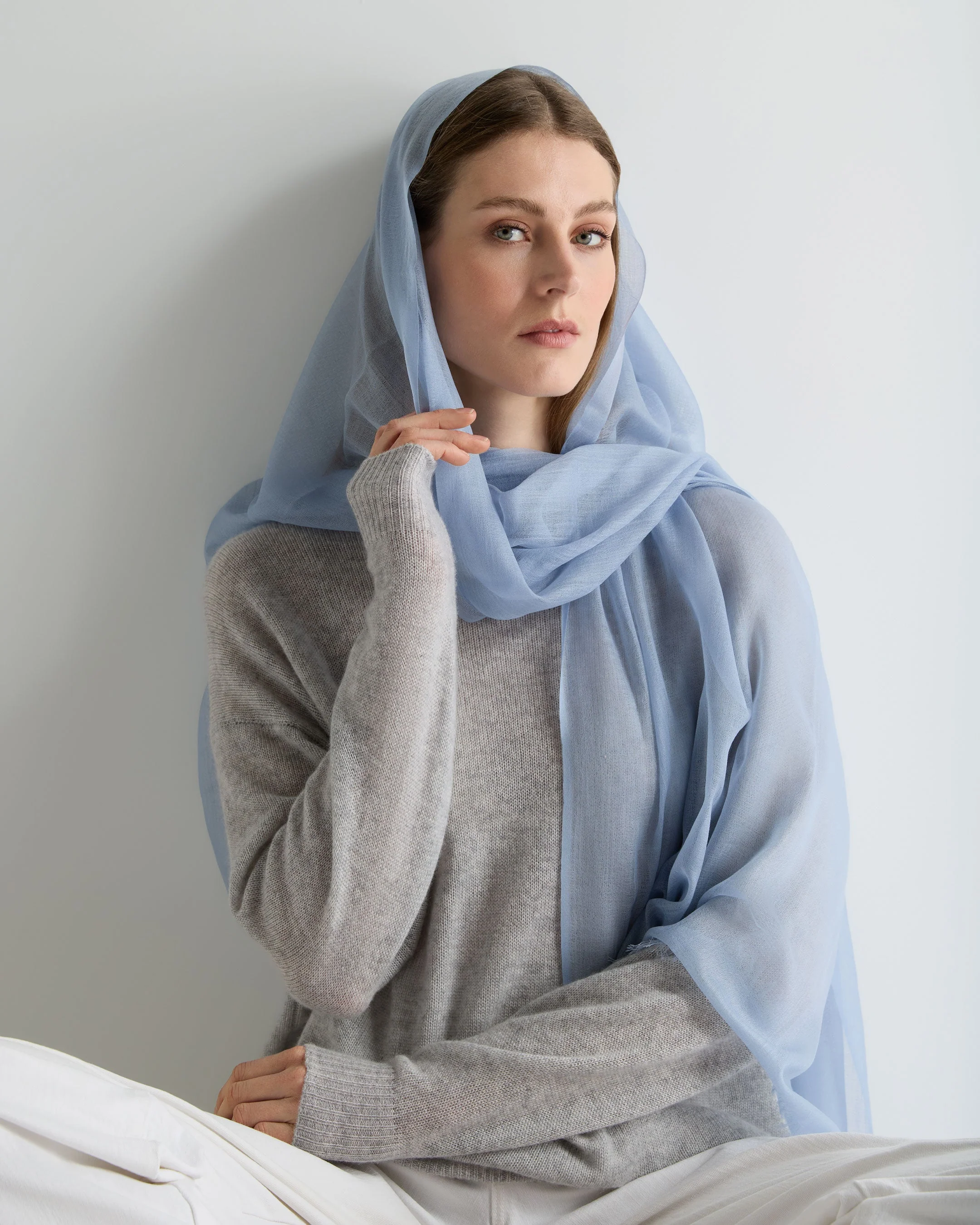 Women's Ultrafine Pashmina Cashmere Shawl Sea Mist Blue - Image 3